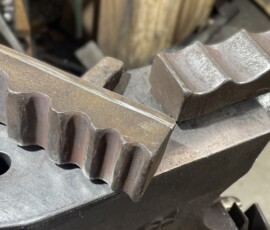 Round bottom dies